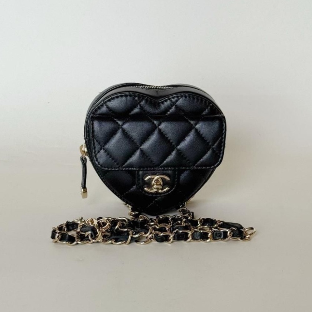 CHANEL Heart Mini Waist Bag – Black Quilted Leather, Gold Hardware (2021)